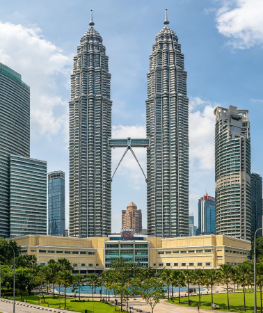 5D4N • MalaysiaPenang + Kuala Lumpur + Ipoh Private airport transfers and 3-day private car tour offered