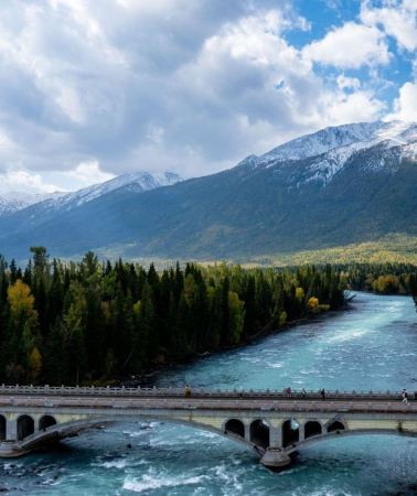 8D7N • Urumqi: 8-Day Xinjiang Grand Loop Tour with Guide
