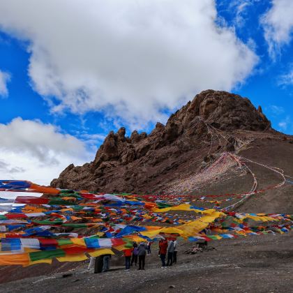 拉萨+林芝+日喀则+巴松措+雅鲁藏布大峡谷+珠峰大本营+羊卓雍错+纳木措景区9日8晚自由行