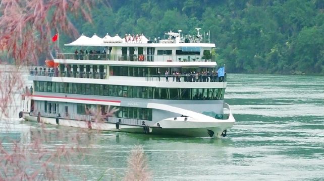 神农架、宜昌+9