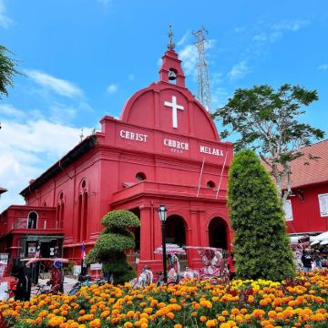 吉隆坡+马六甲+天空之境5日4晚私家团