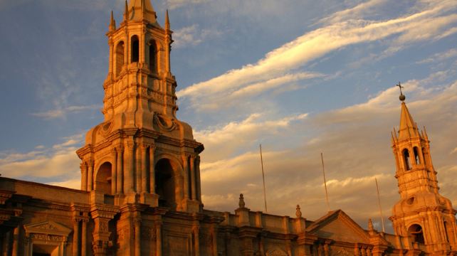 Lares Trek | 21-Day Absolute Peru Tour from Lima · Paracas, Nazca, Arequipa, Colca Canyon, Puno, Cusco, Sacred Valley, Ollantaytambo, Machu Picchu, Amazon Jungle