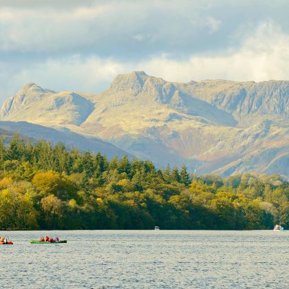 英国苏格兰高地天空岛+伦敦+爱丁堡+牛津12日跟团游