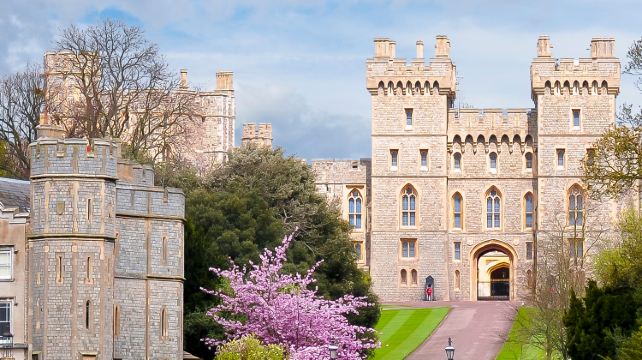 <5天>【保证发团 英伦半环岛】苏格兰+英格兰+牛津·苏格兰高地+爱丁堡+约克+温莎城堡+温德米尔湖区+尼斯湖（可加订团前酒店）