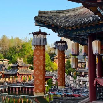 横店影视城+金华3日2晚私家团