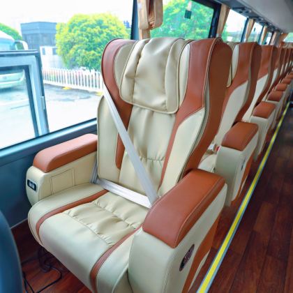 恩施市+屏山峡谷6日5晚跟团游