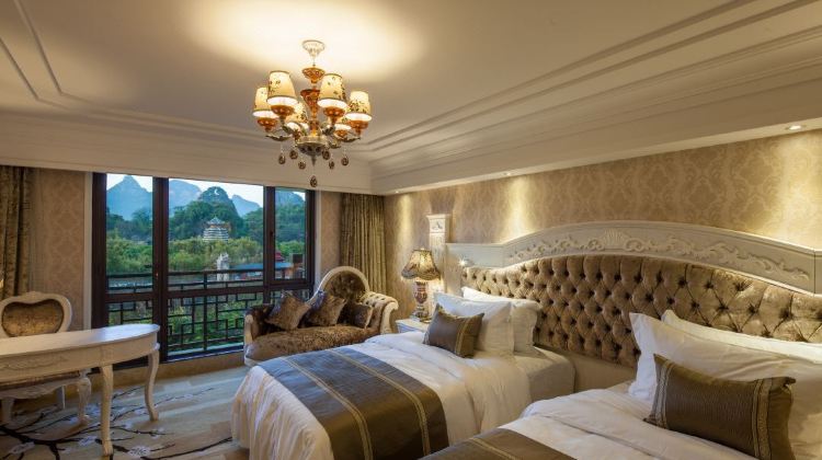 6D5N · Group Tours · Emperor Voyage: 'All Tips Included' China+ Guilin + Yangshuo + Li River Scenic Area +Longji Rice Terraces 