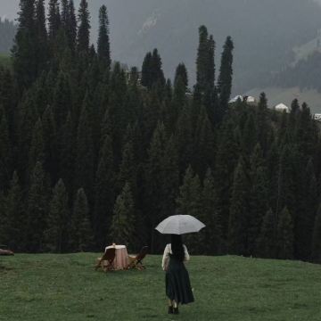 新疆乌鲁木齐+伊犁+北疆7日6晚私家团