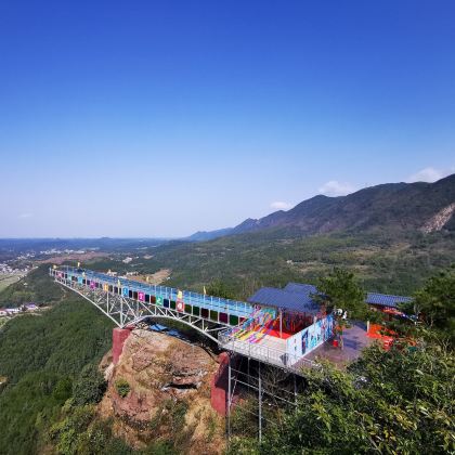 岳阳+圣安寺+左宗棠纪念馆+屈子文化园+君山岛景区+洞庭湖3日2晚私家团