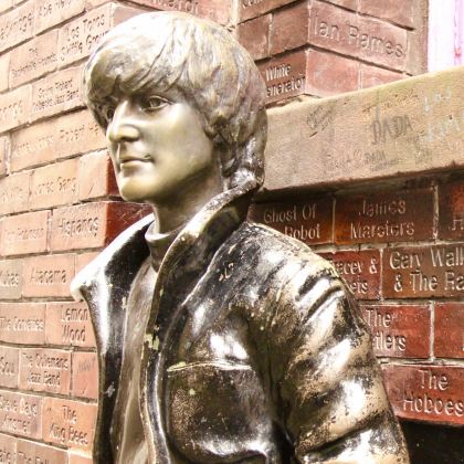 英国伦敦+牛津+剑桥+约克+科茨沃尔德+纽卡斯尔+温德米尔+利物浦10日9晚私家团