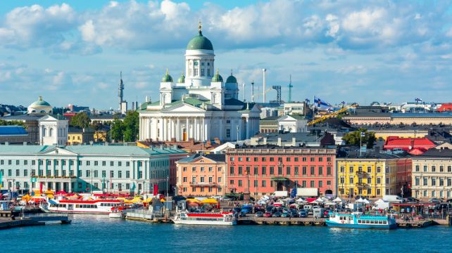 <6天>【铁发 北欧之珠四国一次全览】·丹麦+瑞典+芬兰+挪威|哥本哈根+斯德哥尔摩+赫尔辛基+奥斯陆：阿美琳堡宫、小美人鱼、西贝柳斯公园、瓦萨沉船博物馆、维格兰雕塑公园（两晚游轮，观皇宫卫兵换岗仪式)