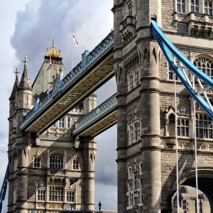 英国伦敦+牛津+剑桥+曼彻斯特+约克9日8晚拼小团