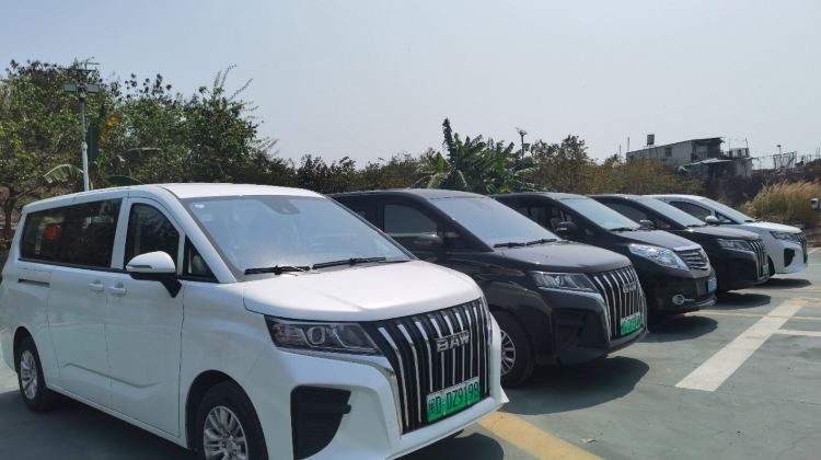 7-Day Scenic Tour from Xiamen·Wuyishan Peaks, Pingtan Island & Fujian Coast