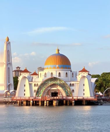 6D5N • Kuala Lumpur and Semporna · water villa upgrade option & 1 Kuala Lumpur day trip