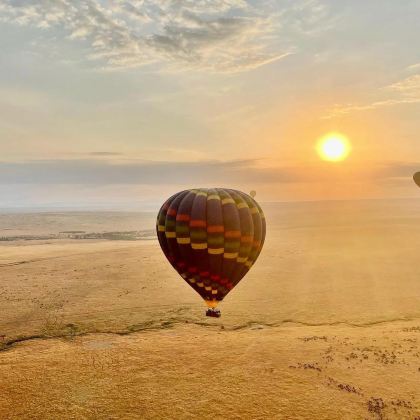 肯尼亚内罗毕+安波塞利国家公园+奈瓦沙+纳库鲁湖国家公园+马赛马拉国家保护区+蒙巴萨9日8晚私家团