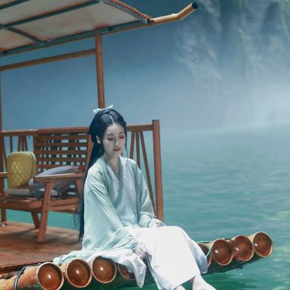 恩施市+神农架8日7晚跟团游