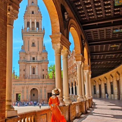 西班牙巴塞罗那+马德里+塞维利亚9日8晚私家团