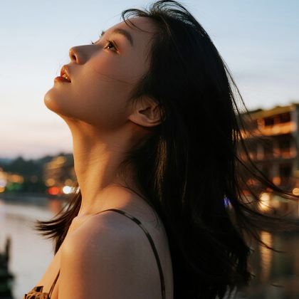 贵州贵阳+遵义会议会址+中国天眼景区4日3晚跟团游