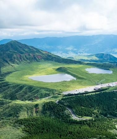 5D4N • Kyushu Nature & Culture Tour: Marine World Uminonakamichi + Canal City Hakata + Yanagawa River Cruise + Aso Kusasenri + Takachiho Gorge + Shimotori Shopping Arcade
