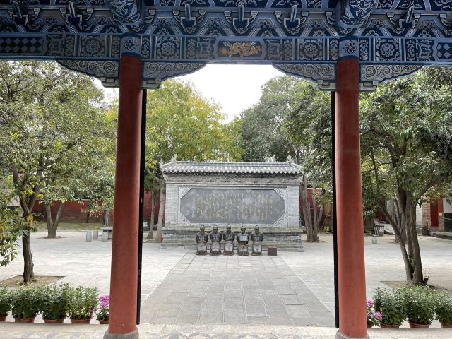 朱仙镇岳鄂武穆王庙古碑旅行图片 2