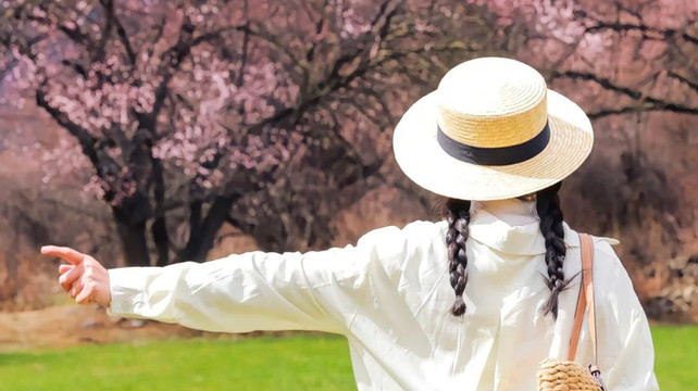 日喀则防晒全攻略：高海拔紫外线防护、穿搭与装备终极指南