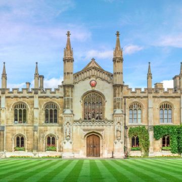 名校参访·英国12日夏令营【英国名校探访营】参访牛津大学、曼彻斯特大学、剑桥大学、帝国理工学院、约克大学等十一大名校+大英博物馆+约克大教堂+爱丁堡城堡+温德米尔湖区+国家足球博物馆等