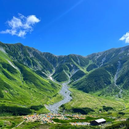 日本名古屋+白川乡+上高地5日4晚跟团游