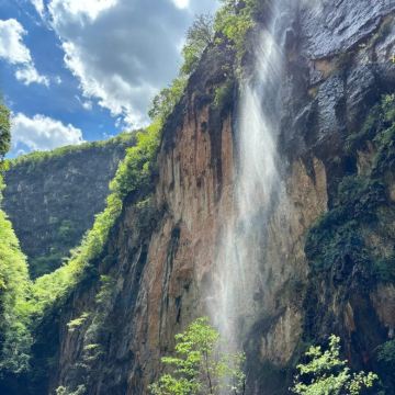 曲靖+会泽+大海草山4日3晚私家团