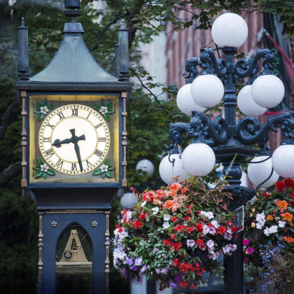 加拿大东西海岸+班夫国家公园+幽鹤国家公园14日跟团游