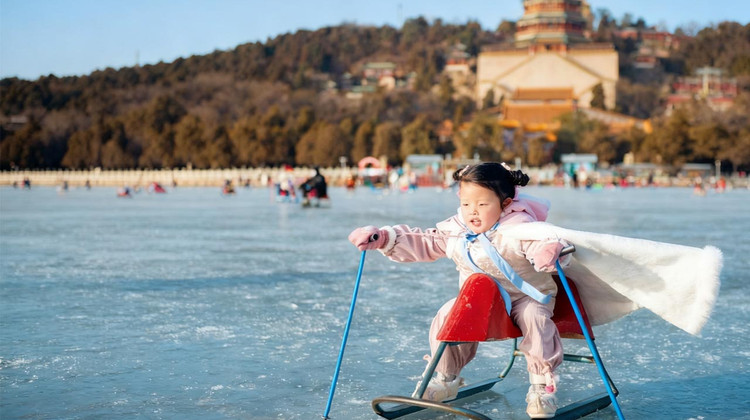 北京5日4晚私家团·『咨询客服优惠多多  限时送博物馆&春节送庙会 提前8天保故宫 』热销自营爆品no. 1<专人定制方案 满意再订>【宿位置天花板3年新亚朵&漫心&宝欐SKP·15分钟直达天安门&二环精选】·一车一导一团可调整