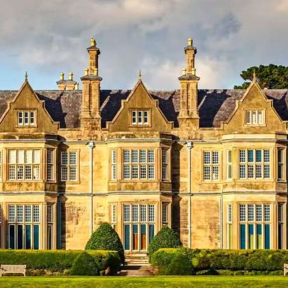 英国+北爱尔兰11日10晚拼小团