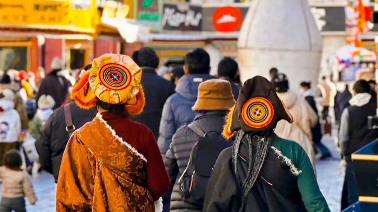 10D9N · Group Tours · TibetLhasa + Shigatse + Potala Palace + Jokhang Temple + Yamdrok Yumtso+ Tashilhunpo Monastery + Mt Qomolangma Base Camp+ Namtso North Elephant Gate