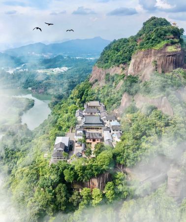 3D2N • Guangdong Shaoguan + Yingde + Yingxi Fenglin Corridor