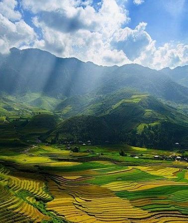 2D1N • Sapa 2 Days 1 Night Bac Ha Market Tour (Overnight In Hotel)