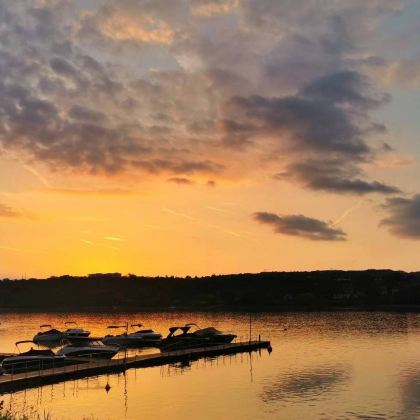 塞尔维亚+波黑+黑山10日私家团