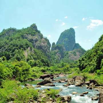 温州雁荡山+楠溪江风景旅游区+洞头岛4日3晚私家团