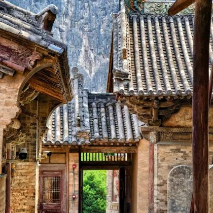 山西长治龙门寺+翠云山法兴寺景区+高平铁佛寺5日4晚私家团