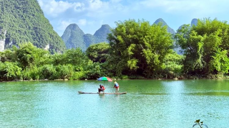 5D4N · Private Tours · China + Guilin + Yangshuo + Longji Rice Terraces + Guilin Li River Scenic Area