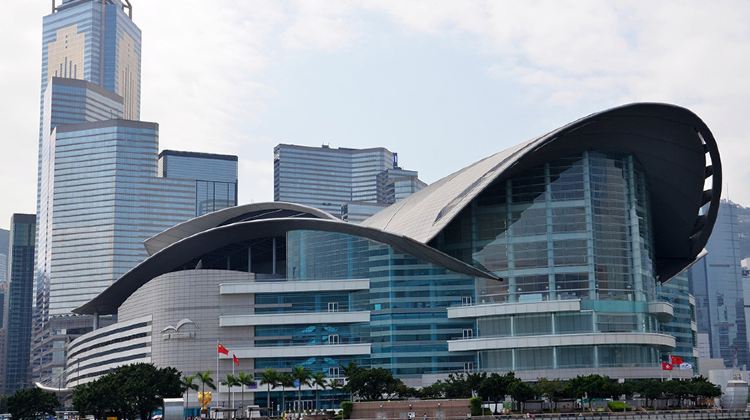 香港+6