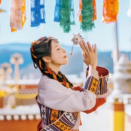 昆明+大理市+丽江+香格里拉+湄公河星光夜市+野象谷10日9晚跟团游