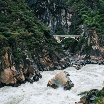 云南丽江+香格里拉+梅里雪山国家公园5日4晚私家团