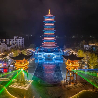 江西景德镇+婺源4日3晚拼小团