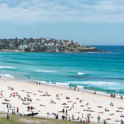 澳大利亚悉尼+堪培拉+杰维斯湾+猎人谷花园+斯蒂芬斯港观海豚巡游9日7晚私家团