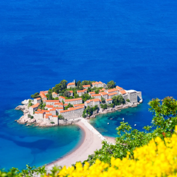 黑山+塞尔维亚贝尔格莱德+波黑萨拉热窝+莫斯塔尔+诺维萨德+苏博蒂察+布德瓦10日9晚跟团游