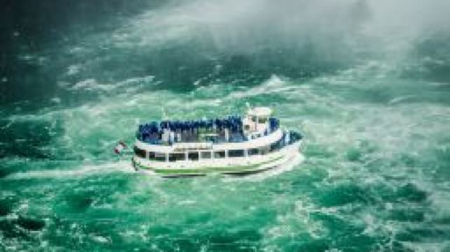 3-Day Bus Tour from New York·Niagara Falls, Corning Glass Museum and Thousand Island