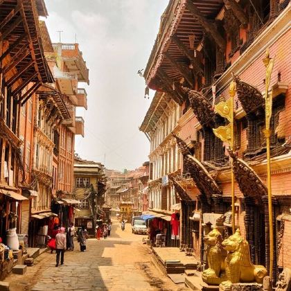 尼泊尔加德满都+奇特旺国家公园+蓝毗尼+博卡拉+萨朗科8日7晚跟团游