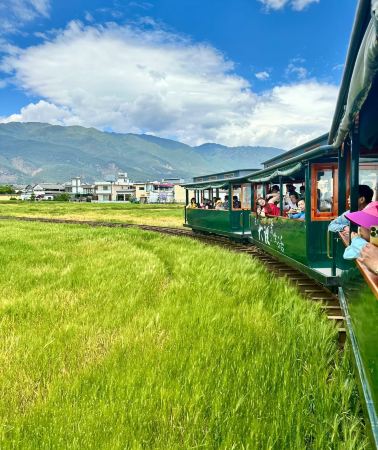 6D5N • No surcharge for Christmas & Flexible and adjustable itinerary: Kunming + Dali + Lijiang - Complimentary bean pod doll making - Stone Forest + Erhai Lake + Yulong Snow Mountain + Blue Moon Valley