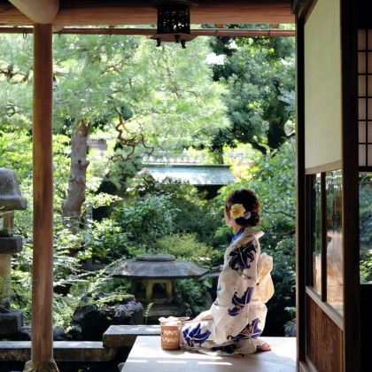 日本名古屋+下吕市+飞驒高山+白川村+金泽+富山6日5晚拼小团