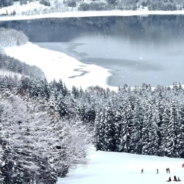 日本东京+轻井泽町+长野市+白马村+志贺高原10日9晚私家团