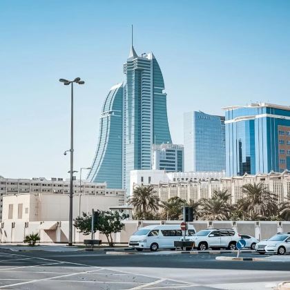 沙特阿拉伯+阿曼+卡塔尔+巴林11日9晚跟团游